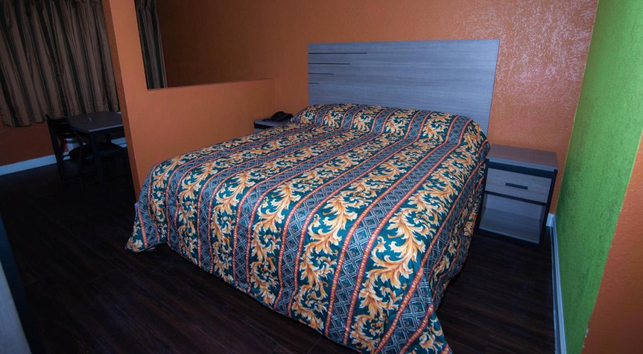 Cypress Inn & Suites Houston Dış mekan fotoğraf